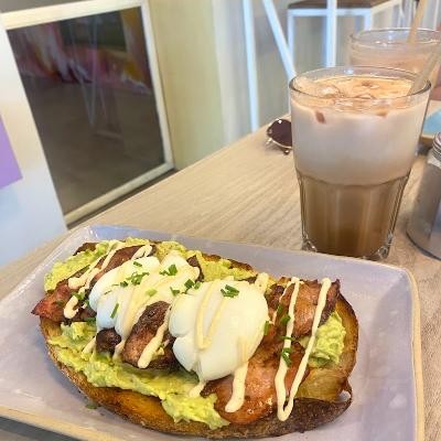 Avocado toast